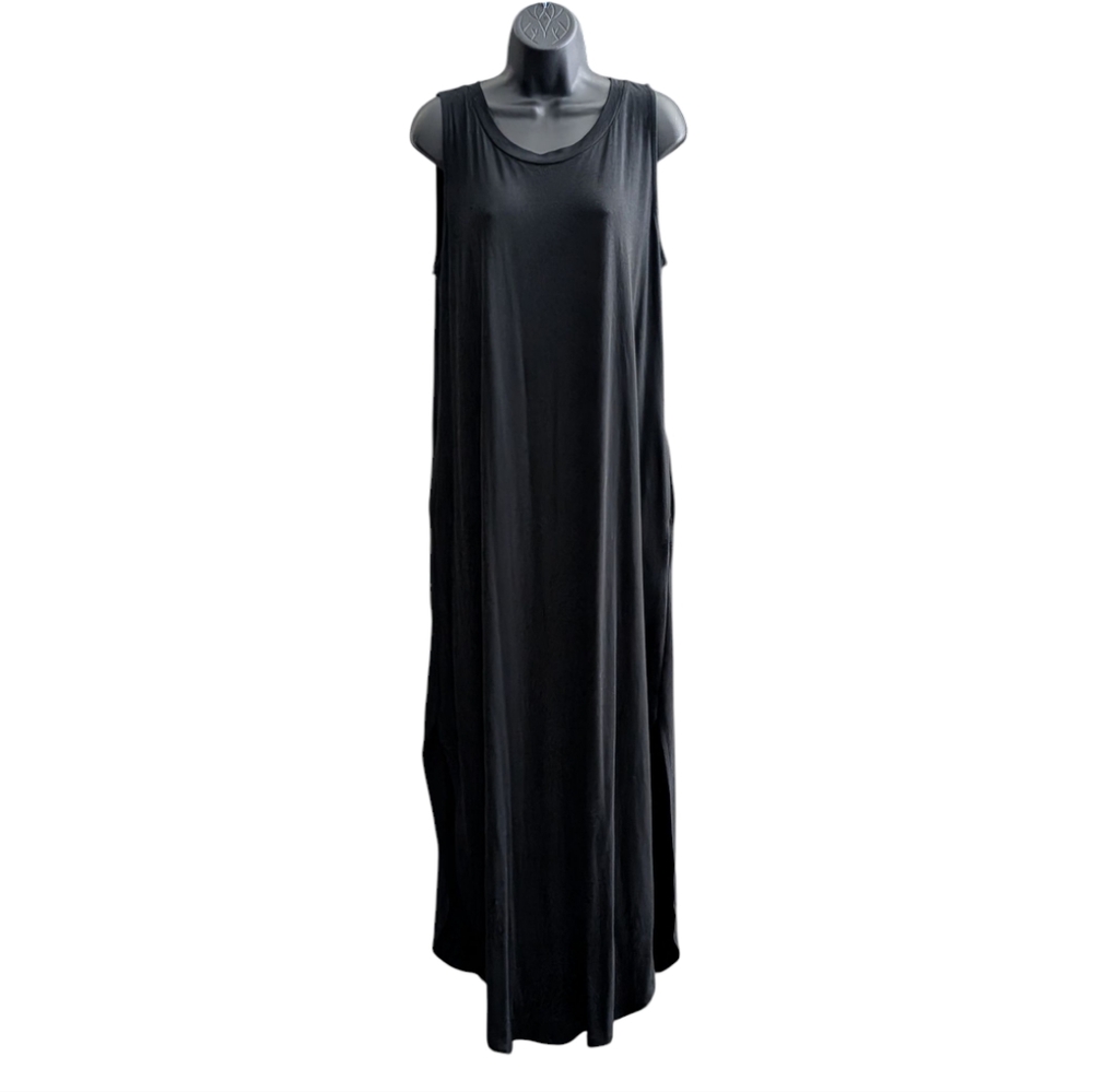 🆕 Women's SIZE X-Large Black Sleeveless Maxi Dress With Pockets